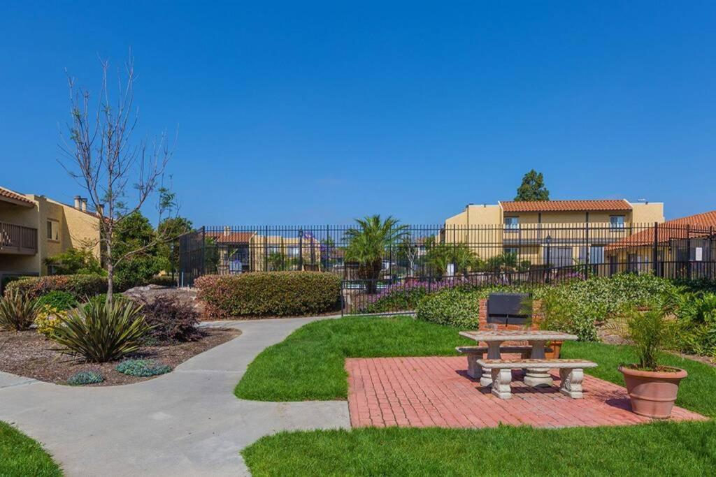 Departamento Completo En San Diego Hablamos Espanol Kültér fotó